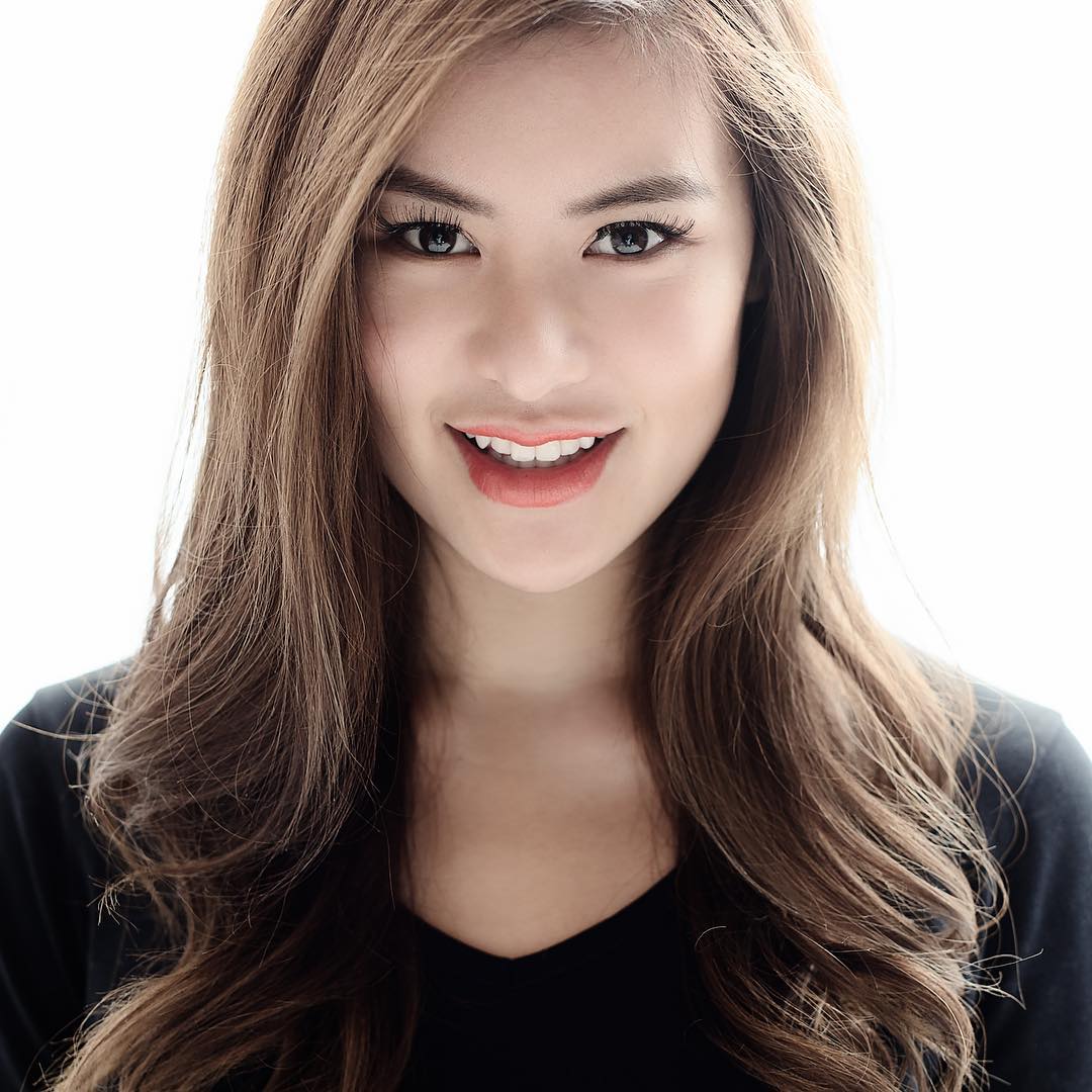 Gloria Li Portrait